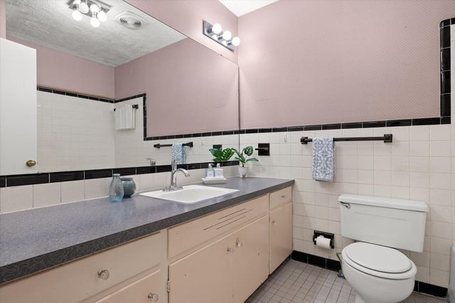 797 Cherokee Lane, Signal Mountain, TN 37377