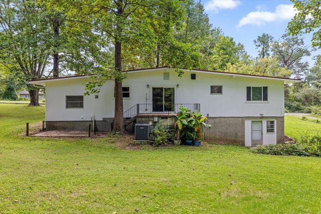 797 Cherokee Lane, Signal Mountain, TN 37377