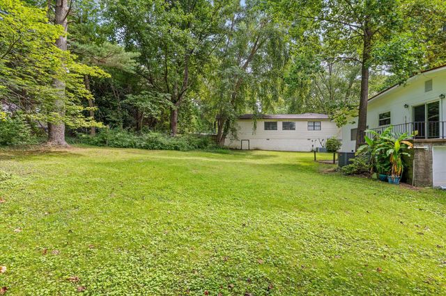 797 Cherokee Lane, Signal Mountain, TN 37377