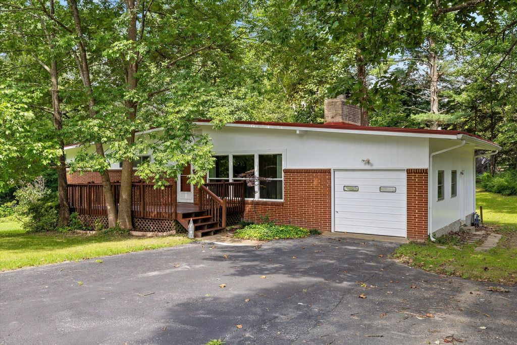797 Cherokee Lane, Signal Mountain, TN 37377