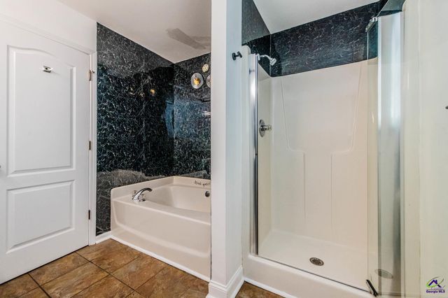 504 Haverhill Circle, Warner Robins, GA 31088