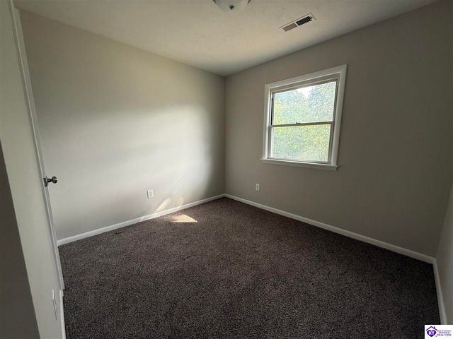 385 Sycamore Drive, Radcliff, KY 40160