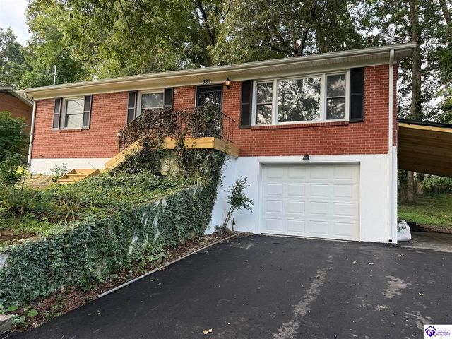 385 Sycamore Drive, Radcliff, KY 40160