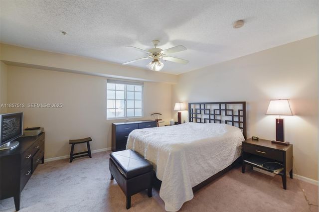 2811 NE 185th Street 801, Aventura, FL 33180
