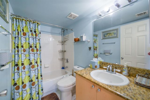 2811 NE 185th Street 801, Aventura, FL 33180