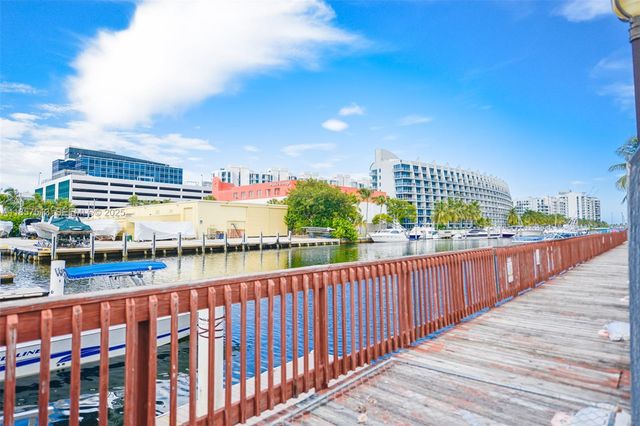 2811 NE 185th Street 801, Aventura, FL 33180