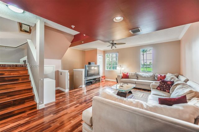 2811 NE 185th Street 801, Aventura, FL 33180