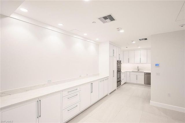 4001 Gulf Shore BLVD N PH-4, Naples, FL 34103