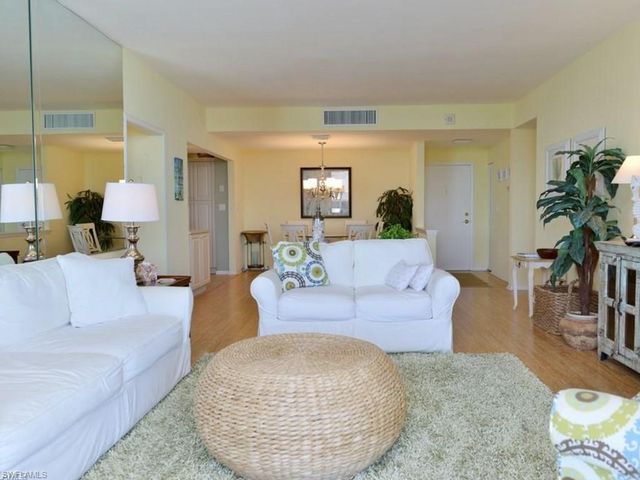 4001 Gulf Shore BLVD N PH-4, Naples, FL 34103