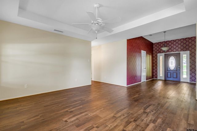 227 Spring Lake, Mineola, TX 75773