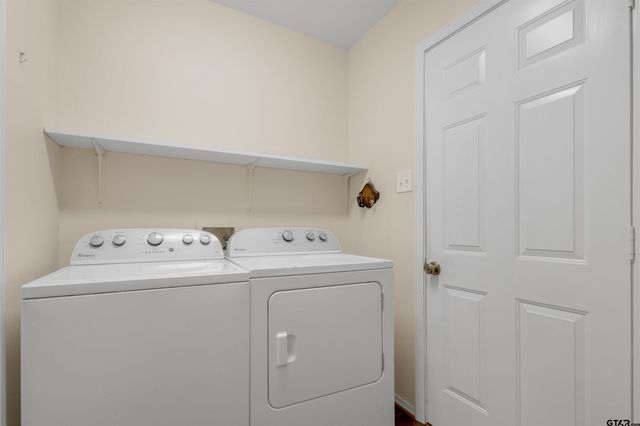 227 Spring Lake, Mineola, TX 75773