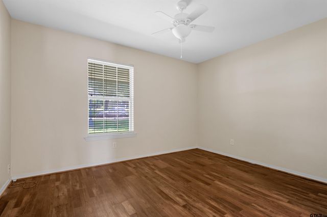 227 Spring Lake, Mineola, TX 75773