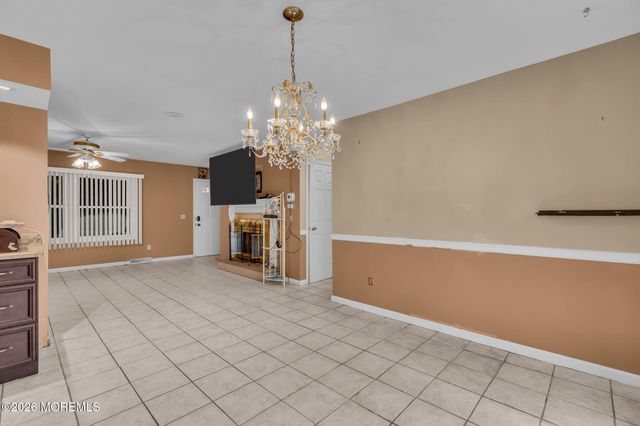 325 Spar Avenue, Beachwood, NJ 08722