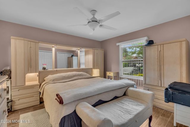 325 Spar Avenue, Beachwood, NJ 08722