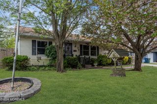 325 Spar Avenue, Beachwood, NJ 08722