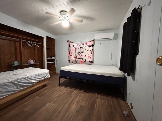 127 county road 3201, Alice, TX 78332