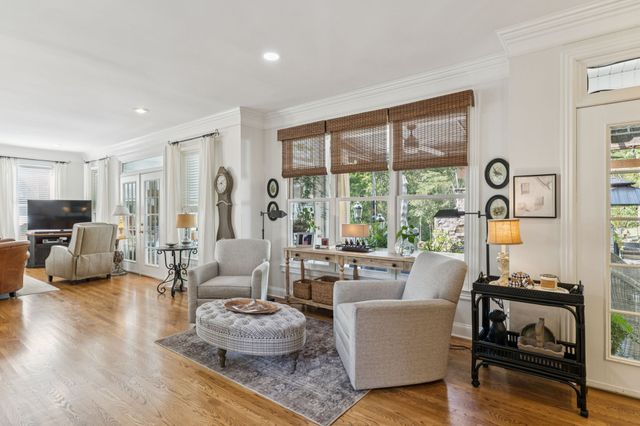 1909 Dr Robinson Rd, Spring Hill, TN 37174