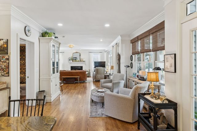 1909 Dr Robinson Rd, Spring Hill, TN 37174