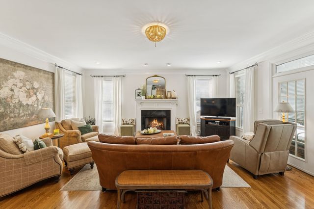 1909 Dr Robinson Rd, Spring Hill, TN 37174