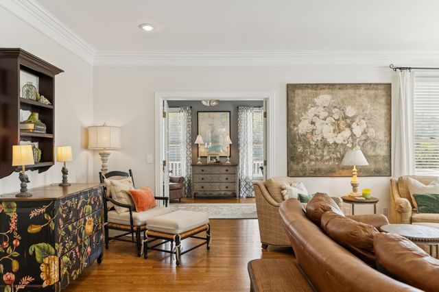 1909 Dr Robinson Rd, Spring Hill, TN 37174