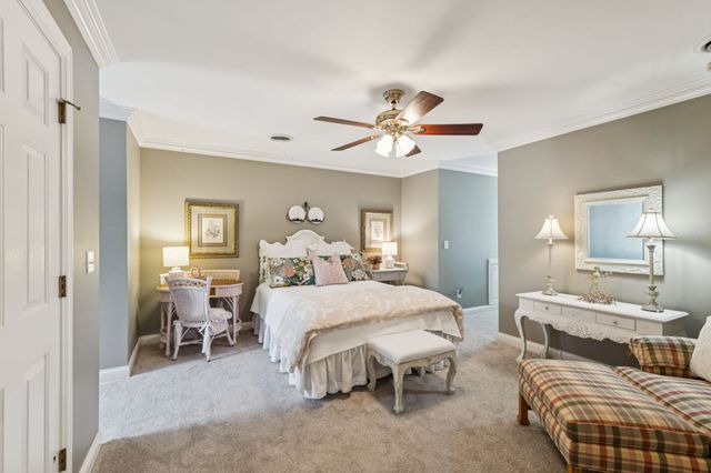 1909 Dr Robinson Rd, Spring Hill, TN 37174