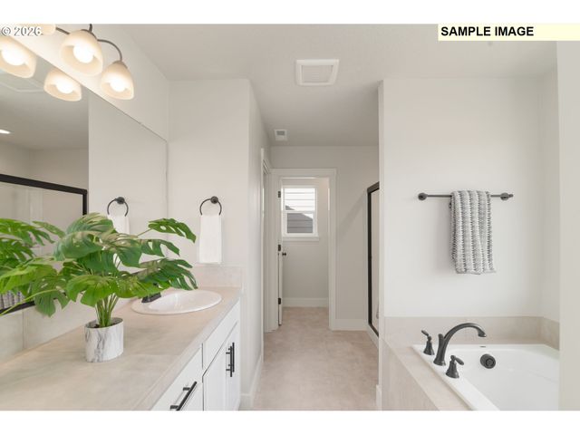 2250 Echo Fern Ln, Forest Grove, OR 97116