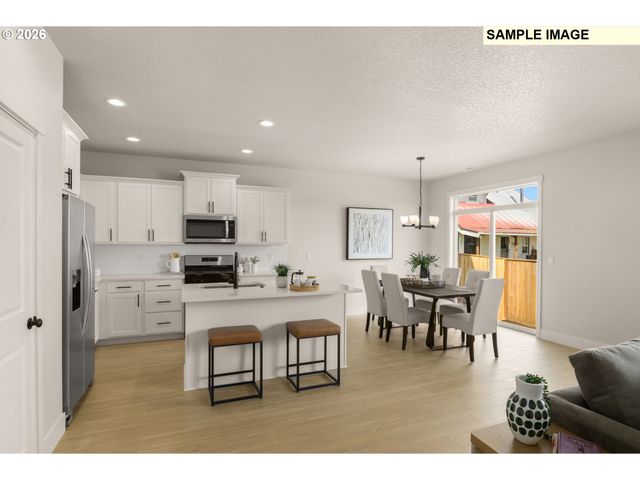 2250 Echo Fern Ln, Forest Grove, OR 97116