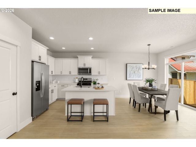 2250 Echo Fern Ln, Forest Grove, OR 97116