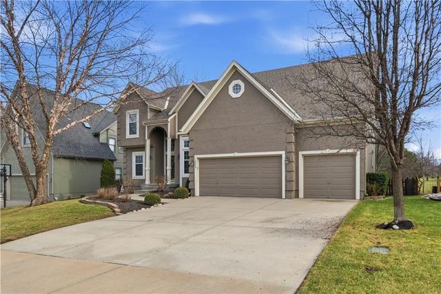 14213 Parkhill Street, Overland Park, KS 66221