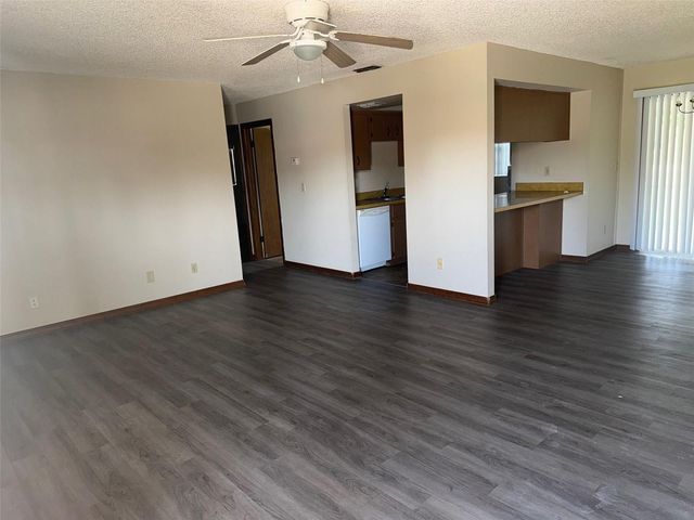 590 BELLTOWER AVENUE E, Deltona, FL 32725