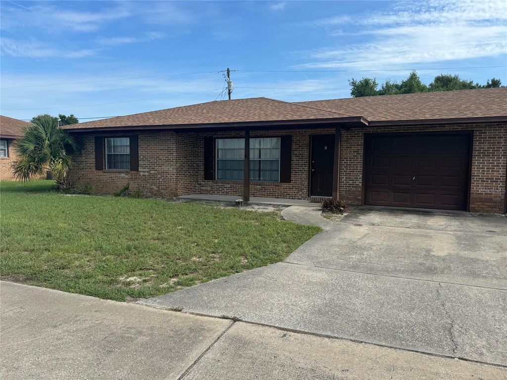 590 BELLTOWER AVENUE E, Deltona, FL 32725