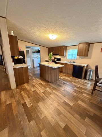 16344 Hunters Greens Road, Conroe, TX 77303