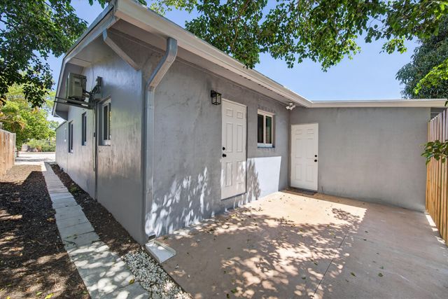 1908 NE 26th Street, Wilton Manors, FL 33305