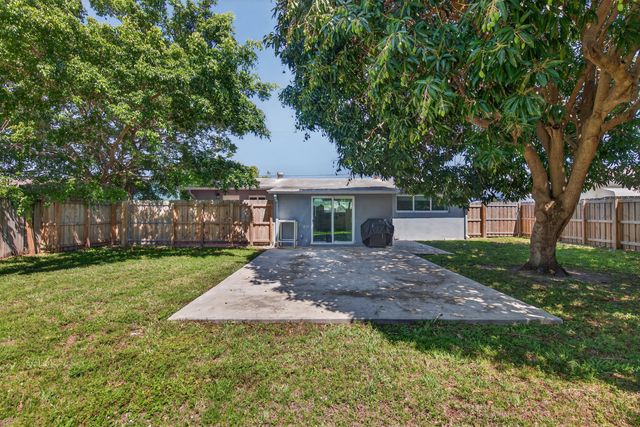 1908 NE 26th Street, Wilton Manors, FL 33305