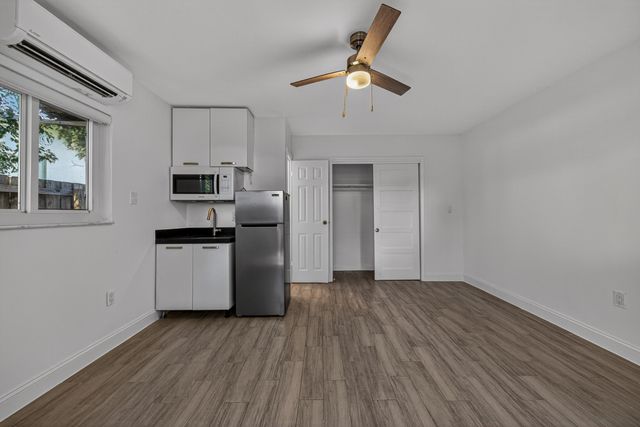 1908 NE 26th Street, Wilton Manors, FL 33305