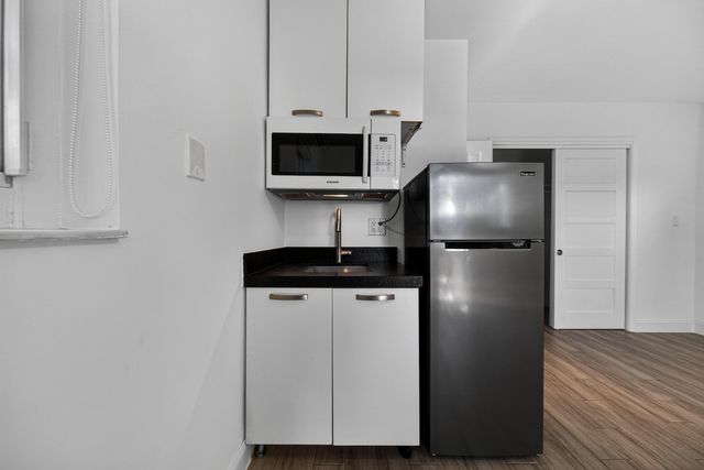 1908 NE 26th Street, Wilton Manors, FL 33305