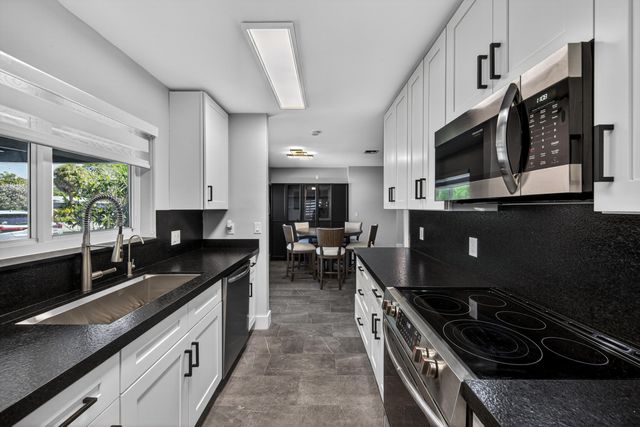 1908 NE 26th Street, Wilton Manors, FL 33305