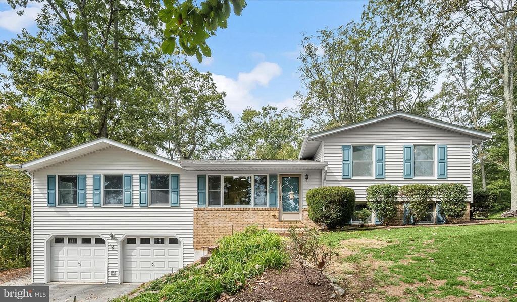4950 FLEMING RD, Mount Airy, MD 21771