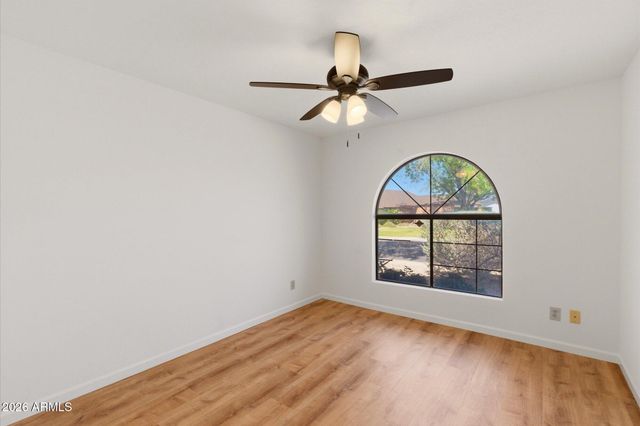 801 E AIRE LIBRE Avenue, Phoenix, AZ 85022