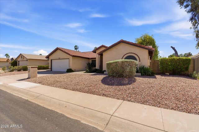 801 E AIRE LIBRE Avenue, Phoenix, AZ 85022