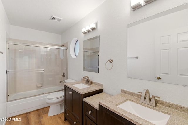 801 E AIRE LIBRE Avenue, Phoenix, AZ 85022