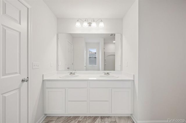 34427 Starling, Chesterfield, MI 48047