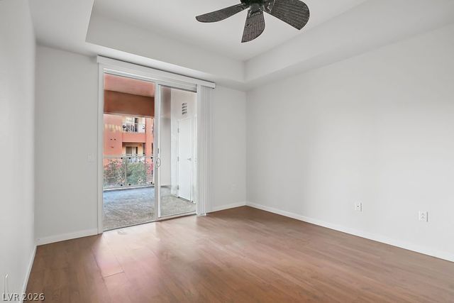 47 East Agate Avenue 301, Las Vegas, NV 89123