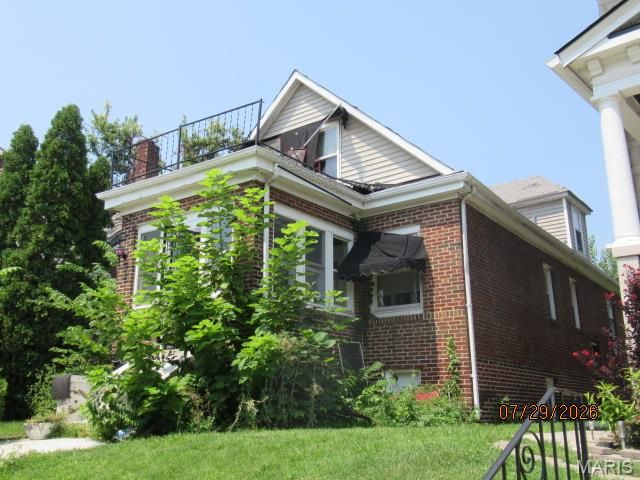 4569 Lewis Place, St Louis, MO 63113