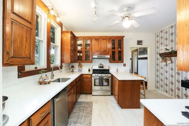 6160 Fm 2538, Marion, TX 78124