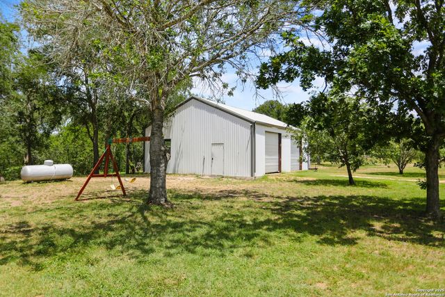 6160 Fm 2538, Marion, TX 78124