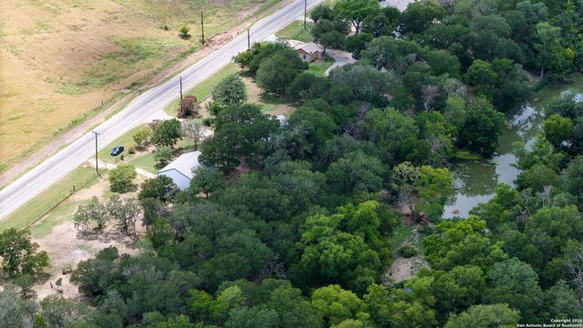 6160 Fm 2538, Marion, TX 78124