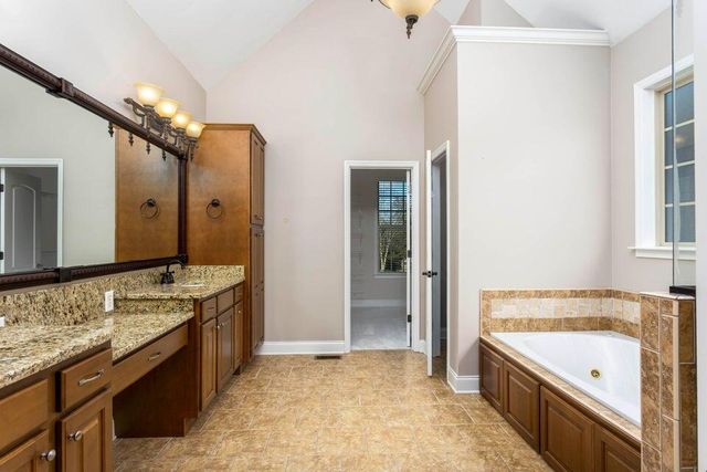 7816 Steppingstone Lane, Ooltewah, TN 37363