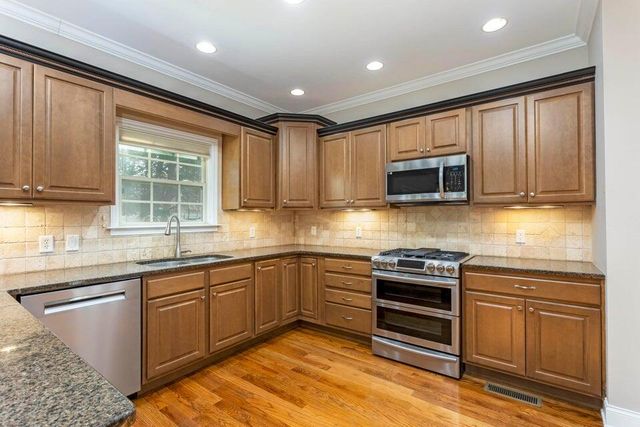 7816 Steppingstone Lane, Ooltewah, TN 37363