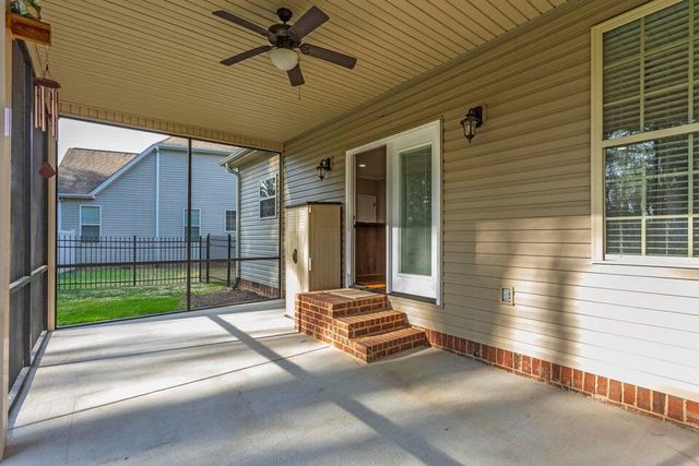 7816 Steppingstone Lane, Ooltewah, TN 37363